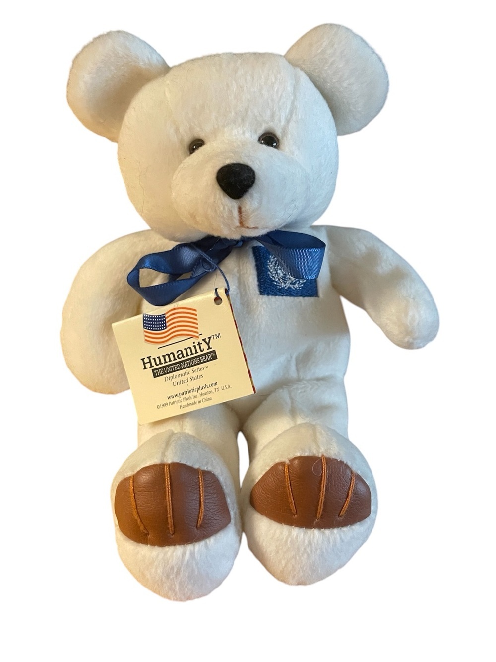 Vintage 1999 Humanity United Bations Bear. Diplomatic Series. New with tags.